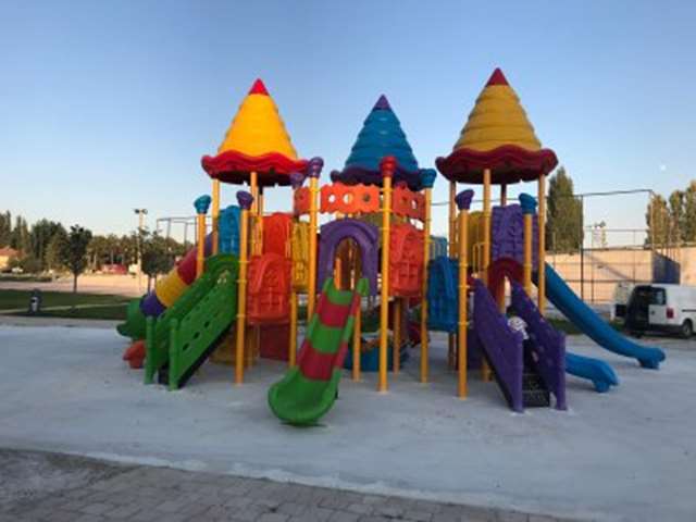 Netherlands Antilles Climbing frame playground